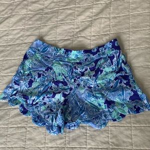 Lilly Pulitzer pull on shorts size M